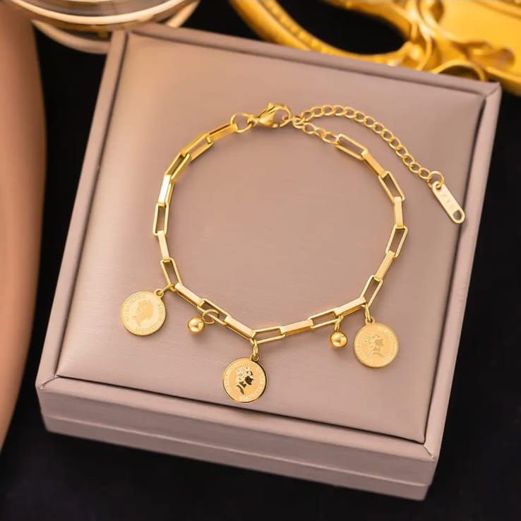 Elizabeth Chain Bracelet