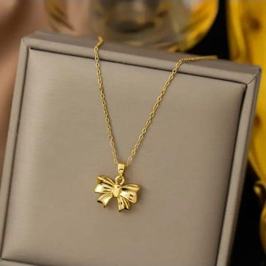 Gold Bow Pendant Necklace