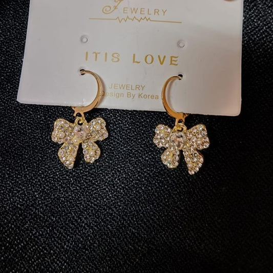 Bow Diamond Earrings