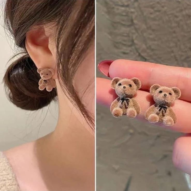Cutie Teddy Studs