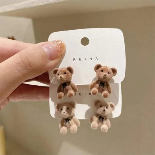 Cutie Teddy Studs